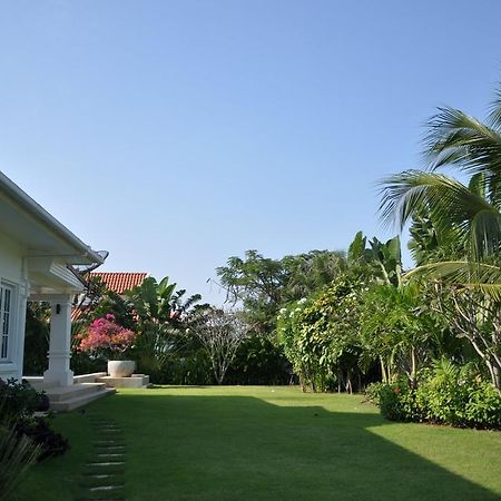 Balinese Villa With Private Pool HHQ Exteriör bild